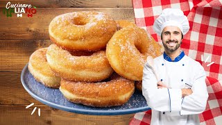 Come preparare DELLE STREPITOSE CIAMBELLE FRITTE fatte in casa 🍩 Ricette Italiane [upl. by Aserat]