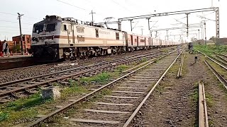 Sanghamitra SF Express 14 in 2  Fast Electric Curving Trains  Indian Railways Trains [upl. by Colin]