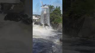 waterval in honefoss noorwegen camper [upl. by Idalla]