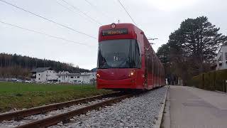 Die Linie 6 Igls auf dem Weg zum Bergisel an der Bahnstation quotLanser Seequot [upl. by Cristobal]