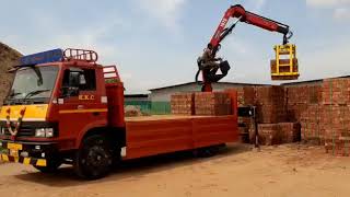 Bricks loading crane supplied by Pritam Equipments  Contact 9677086255 [upl. by Gnilrad]