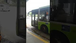 SBS Transit Man A22 Euro 6 Departing bus stop with red wheel nuts and Malaysia sticker SG1862K [upl. by Ande]