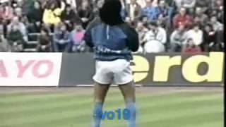 Maradona balla nel riscaldamento NapoliBayern Monaco [upl. by Salvay]