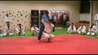 Judo  Moroteseoinage demonstrated by Kosei Inoue JPN [upl. by Brent57]