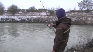 LIVE BISS Spinnfischen auf Wels im Winter 2013 quotExitusFishingquot [upl. by Conan373]