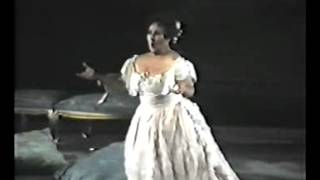 Luciana Serra  E Strano Sempre libera  La Traviata  Giuseppe Verdi [upl. by Lukas474]