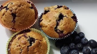 Heidelbeer Bananen Muffins EinfachampLecker [upl. by Ahsyak]