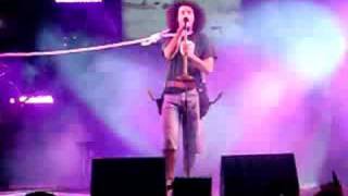 Caparezza  Sono un Eroe Live  Rende [upl. by Yroc287]