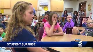 Watch Markie Martin surprises big KOCO 5 fan at school [upl. by Sidell]