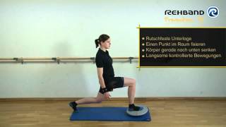 PreventionTV  6 Koordinationsübung Sprunggelenk Einbeinsquats auf Balanceboard [upl. by Abebi]