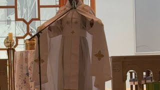 the liturgical vestments of a Maronite Catholic Priest  explained [upl. by Neyut507]