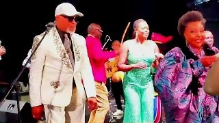 YVONNE CHAKA CHAKA CHANTE KOFFI OLOMIDE DEVANT CINDY LE CŒUR ❤️ SUIVEZ [upl. by Soisatsana]