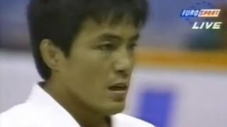 JUDO 1995 World Championships Toshihiko Koga 古賀 稔彦 JPN  Djamel Bouras FRA [upl. by Anuahsed]