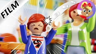 Playmobil Film polski  UCZEŃ DOSTAJE KREDĄ JULIAN SZYKANOWANY PRZEZ NAUCZYCIELKĘ  Wróblewscy [upl. by Clovah239]