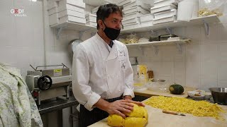 Mantova come preparare in casa i tipici tortelli di zucca [upl. by Etteve431]