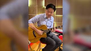 Singaporean Prime Minister plays guitar like a boss [upl. by Charteris]