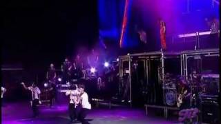 Justin Bieber  One less lonely Girl HD 2011 Live [upl. by Hpejsoj487]