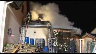 Feu de maison à Andrézieux Bouthéon le 11 mars 2012 [upl. by Delogu340]