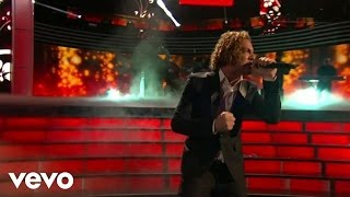 David Bisbal  Y Si Fuera Ella Live From Premios Lo Nuestro  2013 [upl. by Eilasor]