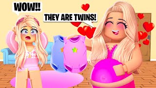 MY MOM IS PREGNANT WITH TWINS IN ROBLOX BROOKHAVEN [upl. by Sanders]