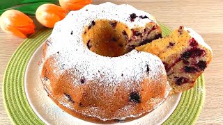 Mehl  Joghurt und Eier  Beeren Einfacher leckerer Joghurt TeeKuchen  79 [upl. by Oluap]