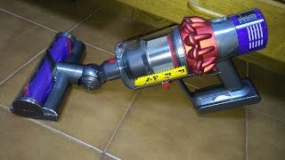 Dyson Cyclone V10 Motorhead [upl. by Cirtap]