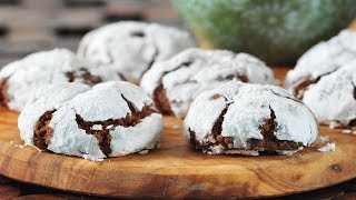 Chocolate Crinkles Recipe Demonstration  Joyofbakingcom [upl. by Bernarr]