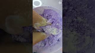 Baby oil and purple powder on gym chalk oddlysatisfying asmr [upl. by Ritz220]