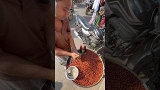 This man selling Nuts Chaat 🌰🥜  Bengali Street Food streetfood nuts badam foodievai [upl. by Nerraf690]