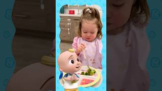 Baby Sister Eats Her Broccoli Yes Yes Vegetables Playtime cocomelon sisters shorts [upl. by Janina]