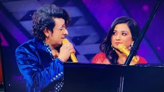 Shreya Ghoshal amp Sonu Nigam  Soniyo  Evergreen Duet Performance  Indian Idol 14 Grand Finale [upl. by Tyler791]