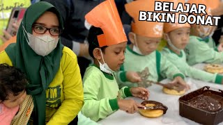 Mendukung Anak Mengikuti Kegiatan dari Sekolah  Belajar Membuat Donat Sendiri [upl. by Enitsyrk]