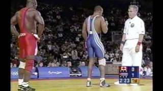 Daniel Igali vs Yosvany Sánchez 2000 pt 1 [upl. by Ellehsad]