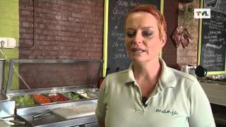 Straks eten we allemaal hamburgers met meelwormen [upl. by Emmy]