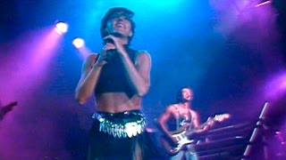 Mecano  Un año más Live88 [upl. by Nelyahs]