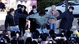 231111 스트레이키즈Stray Kids ‘락 LALALALA’ Relay Dance  음악중심 미니팬미팅 [upl. by Trici]