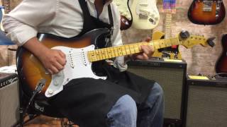 Fender Custom Shop  Eric Clapton Stratocaster Ash JRelic 2 Color Sunburst 【CZ531155】【福岡パルコ店】 [upl. by Venezia]