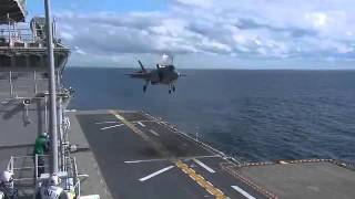 Atterrissage vertical dun jet F35 en pleine mer [upl. by Orazio]