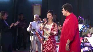 Ye Dil Tum Bin LaxmikantPyarelal Live in Concert  Izzat Lata Mangeshkar amp RafiSarrika Singh Live [upl. by Eerdua]