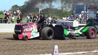 Tractorpulling Light Compact Diesels Cadzand 2022 [upl. by Hurless]