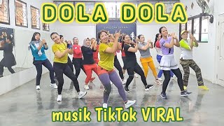 DOLA DOLA  musik TikTok Viral  Senam Kreasi Choreo by SS Prambos [upl. by Ottie]