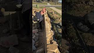 Creating an amazing Sandstone retaining wall canberra stonemason stonewalling [upl. by Oirramed882]