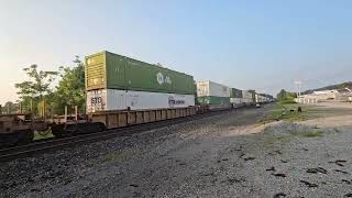 NS intermodal train 39G heads through Derry Pennsylvania [upl. by Lemmuela181]