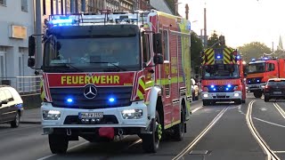 NEUES HLF20 Löschzug RTW und NEF Feuerwehr Mülheim an der Ruhr Feuerwache 1 [upl. by Ongineb396]