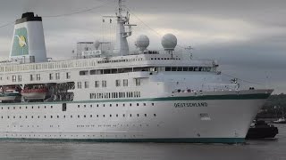 MS DEUTSCHLAND cruise ship arrives at Tilbury [upl. by Plossl]