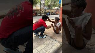 रुला दिया अंकल ने 🫂😭🙏humanity respect helpingtrending viralvideo [upl. by Anoirtac]