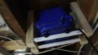 installing the central air system in the fishroom part 1 [upl. by Elson730]