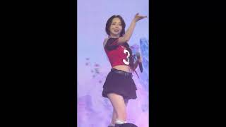 241124 그날의 너 케이KEI LOVELYZ CONCERT LOVELYZ 4 OF WINTER WORLD IN MACAU [upl. by Ladew399]