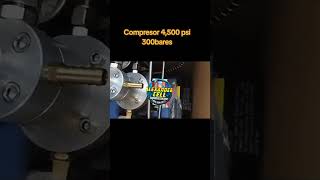 Compresor de 4500psi300bar [upl. by Uno]