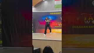 illegal weapon song 🎶 🥰 dance dancecover choreography song bollywood love [upl. by Zendah]